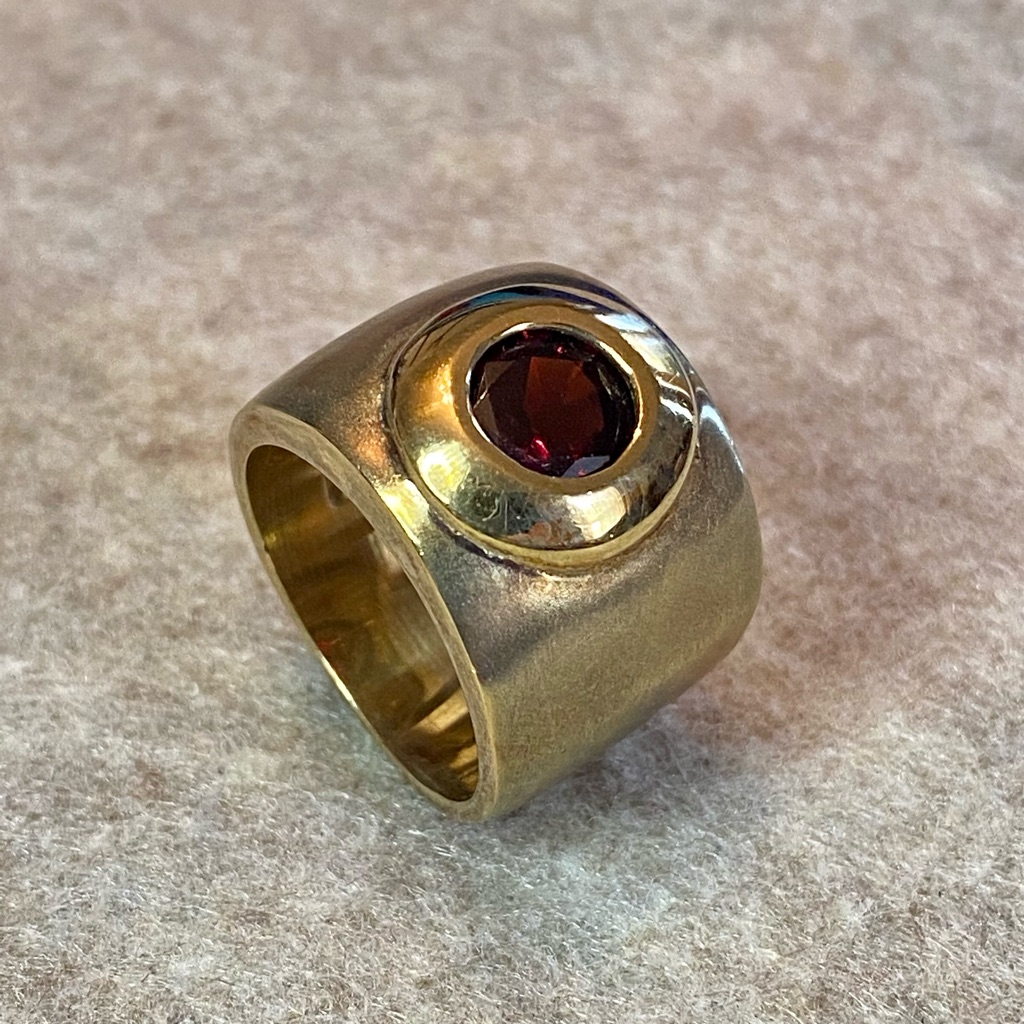 Unique Garnet Ring